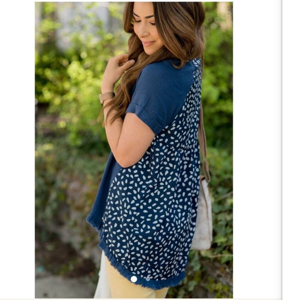 New Umgee Top XL Navy Blue Linen Blend Frayed Hem Tunic Lagenlook Boho Cottage